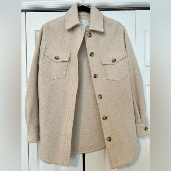 Aritzia Ganna Jacket - Picture 2 of 2